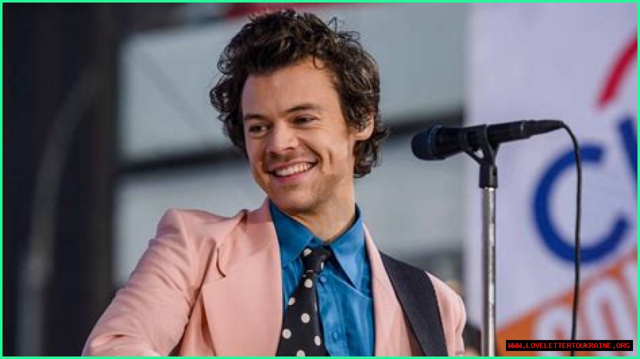 Harry Styles Debuts His Mustache -- and the Internet Has Some Thoughts