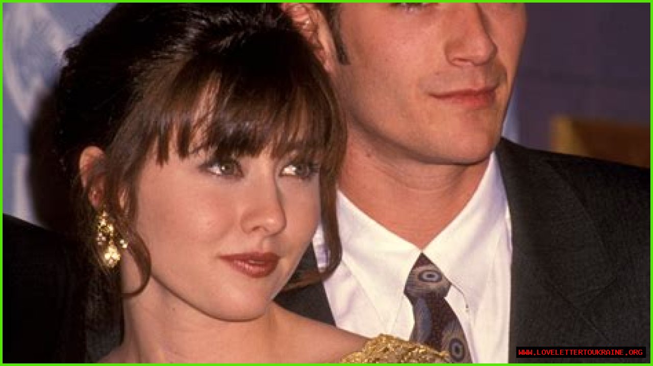Inside Luke Perry and Shannen Doherty's Incredible On-Screen and Off-Screen Relationship