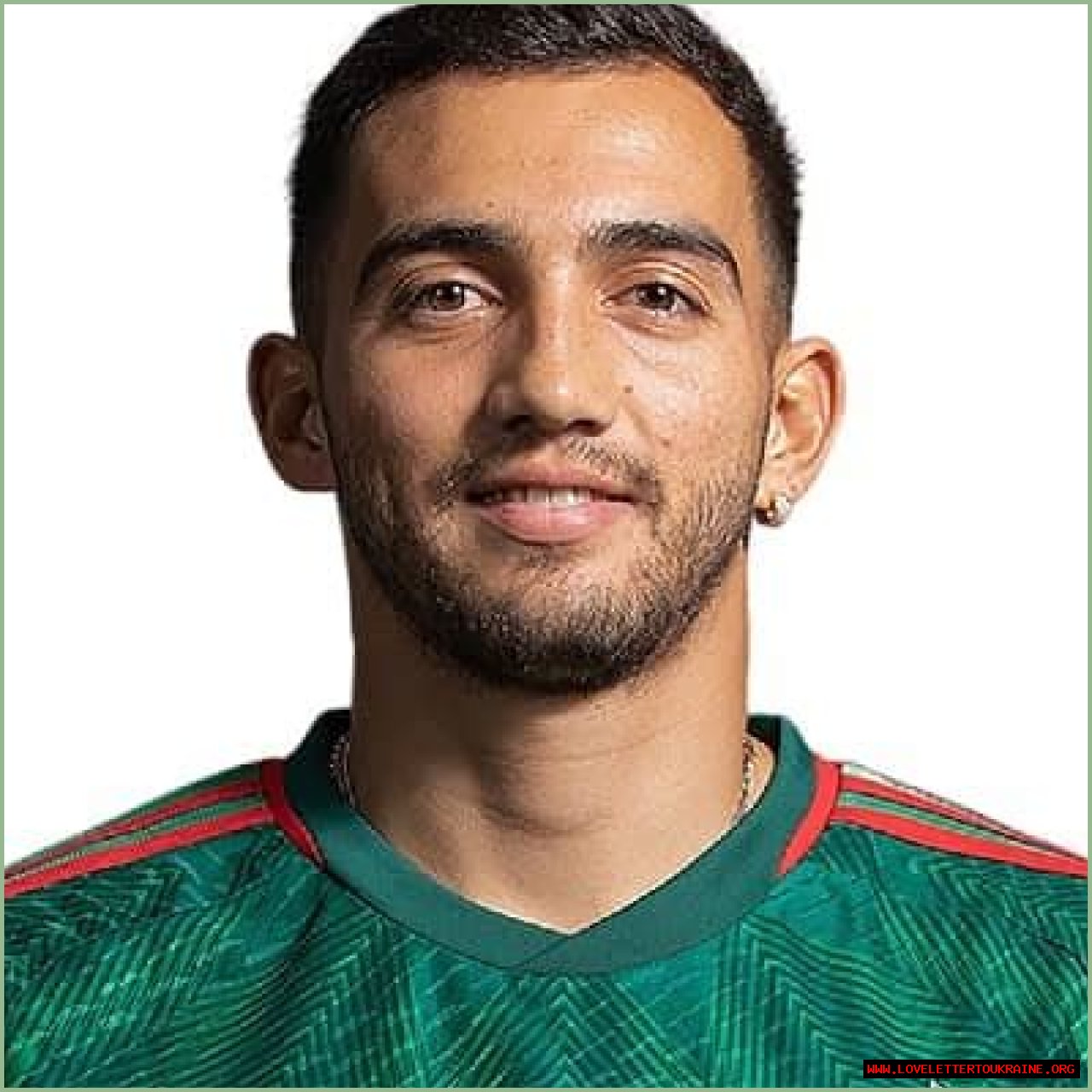 Luis Chávez - Age, Family, Bio