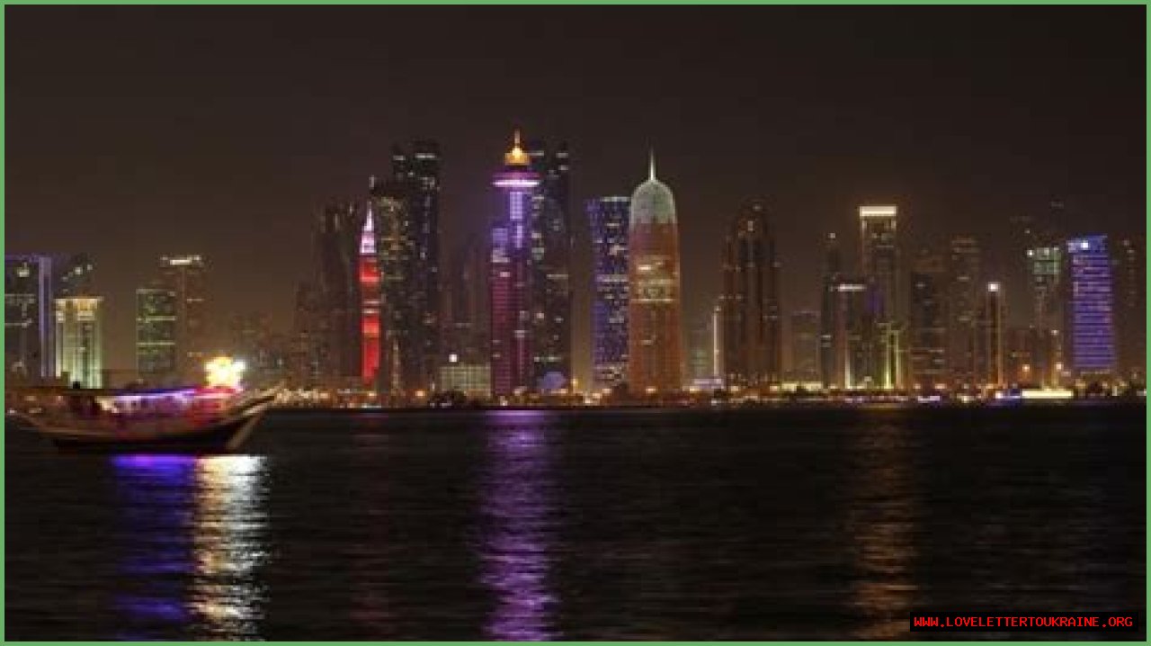 Qatar first Gulf nation to grant permanent residency to expats | Workers' Rights