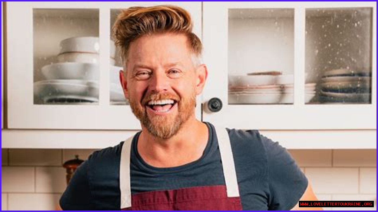 Richard Blais (Chef) - Age, Birthday, Bio, Facts, Family, Net Worth, Height & More