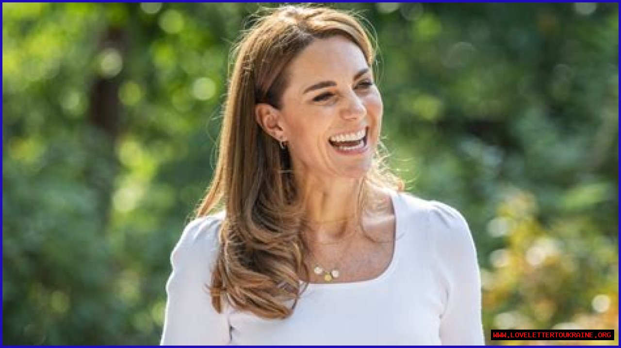 Why is Kate Middleton’s first official photo post-surgery sparking fresh gossip? The new questions about the Princess of Wales, answered